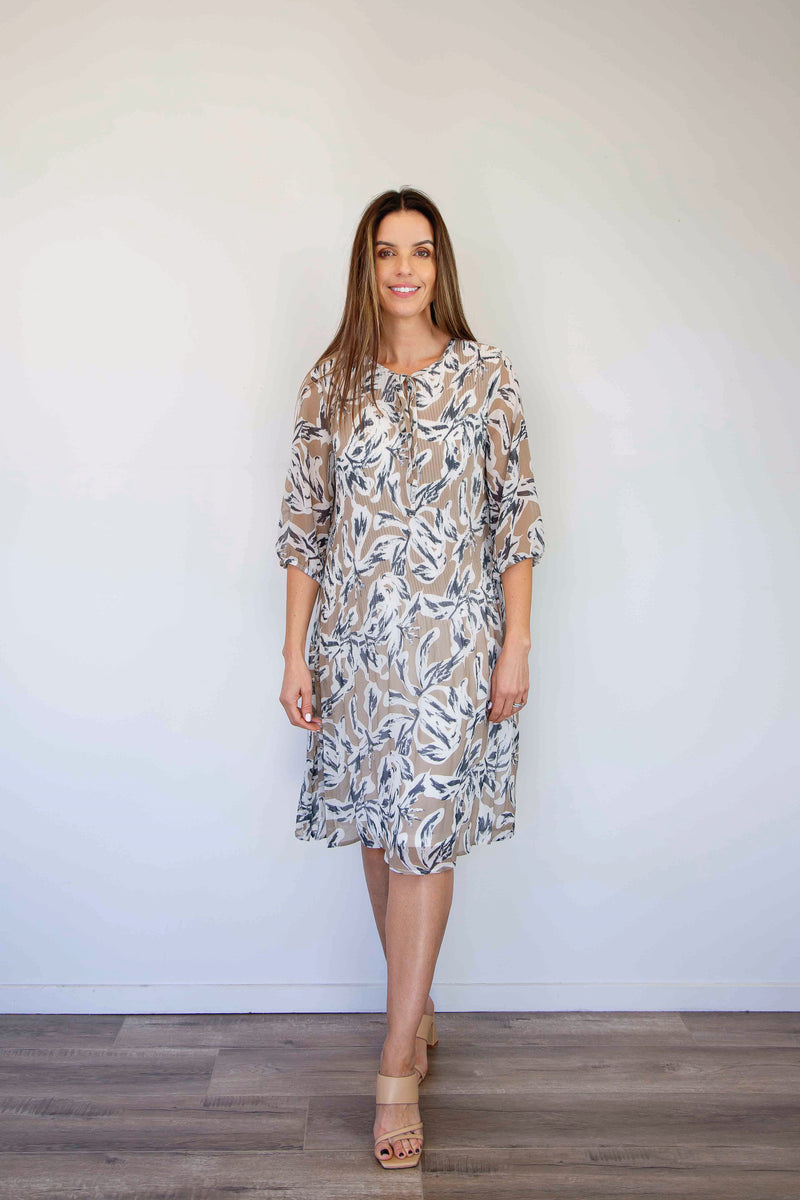 Larosela Pleads Elastic Print Dress – Merric