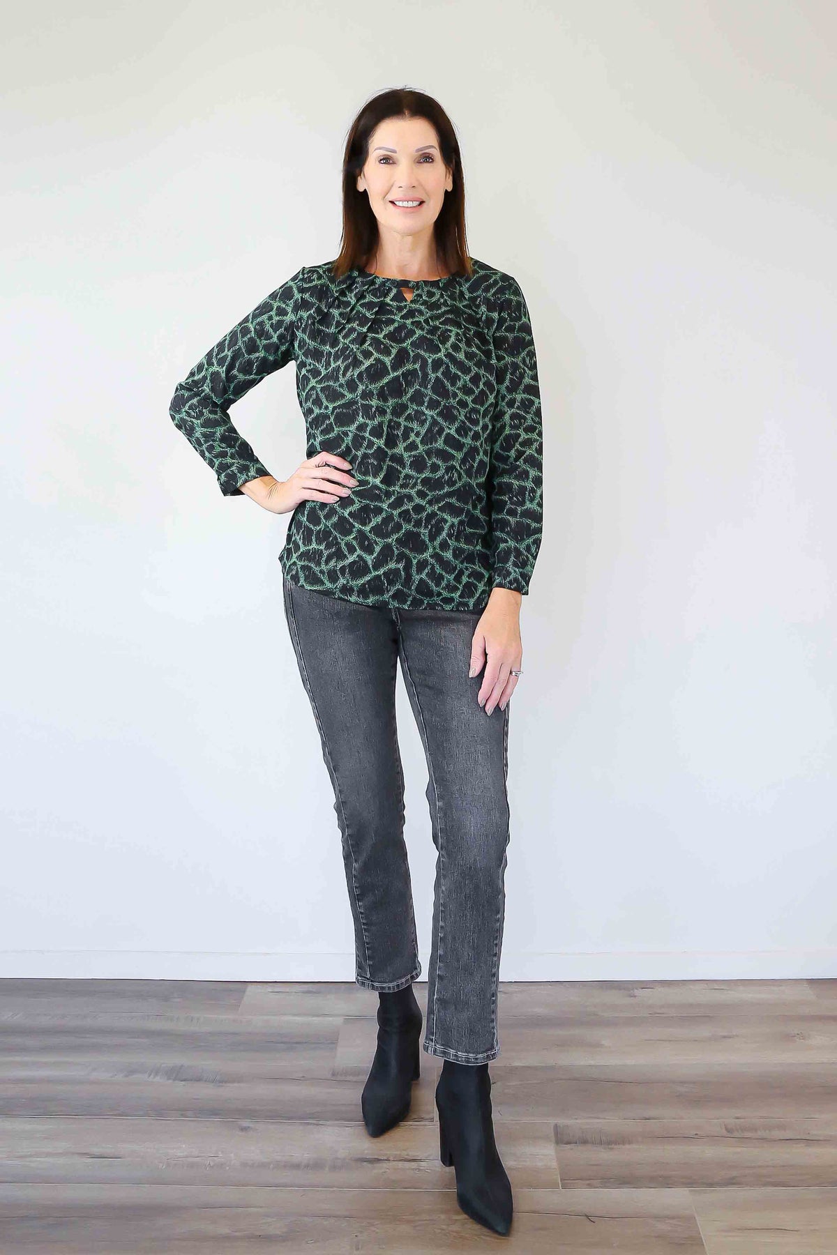 Larosela Side Panel Long Jeans – Merric